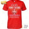 Georgia Bulldogs – Never Underestimate A Woman Who Understands Football And Loves Bulldogs Unisex T-Shirt