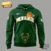 milwaukee bucks x scooby doo night hoodie 2 5Q1Ny.jpg