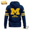 michigan wolverines men basketball hoodie blue 3 GIVVI.jpg