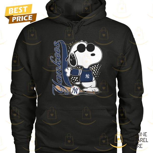 New York Yankees x Snoopy Unisex T-Shirt